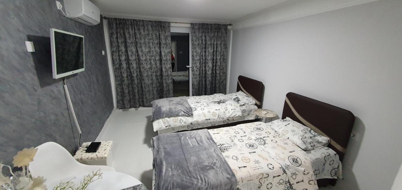 Apartment Cozzy Near The Aiport *